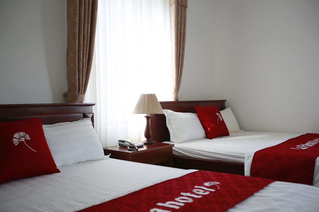 La Paloma Hotel Куан Лан Екстериор снимка